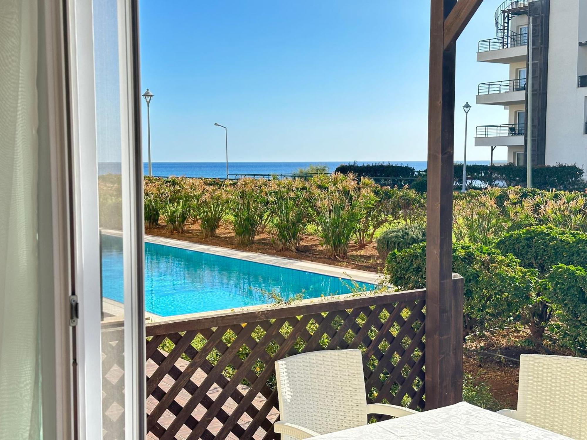Green Apartment In Bafra Northern Cyprus Vokolidha Exteriör bild