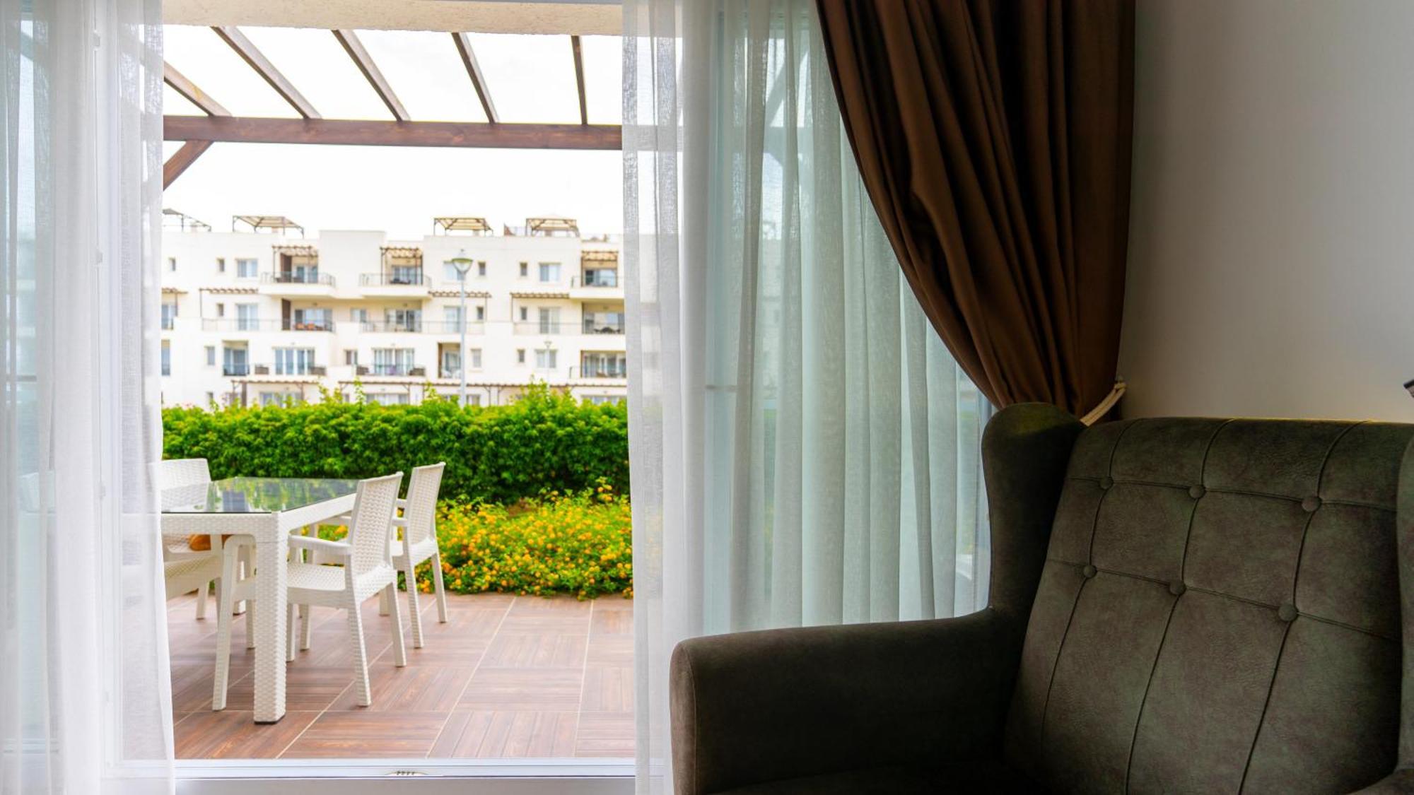 Green Apartment In Bafra Northern Cyprus Vokolidha Exteriör bild