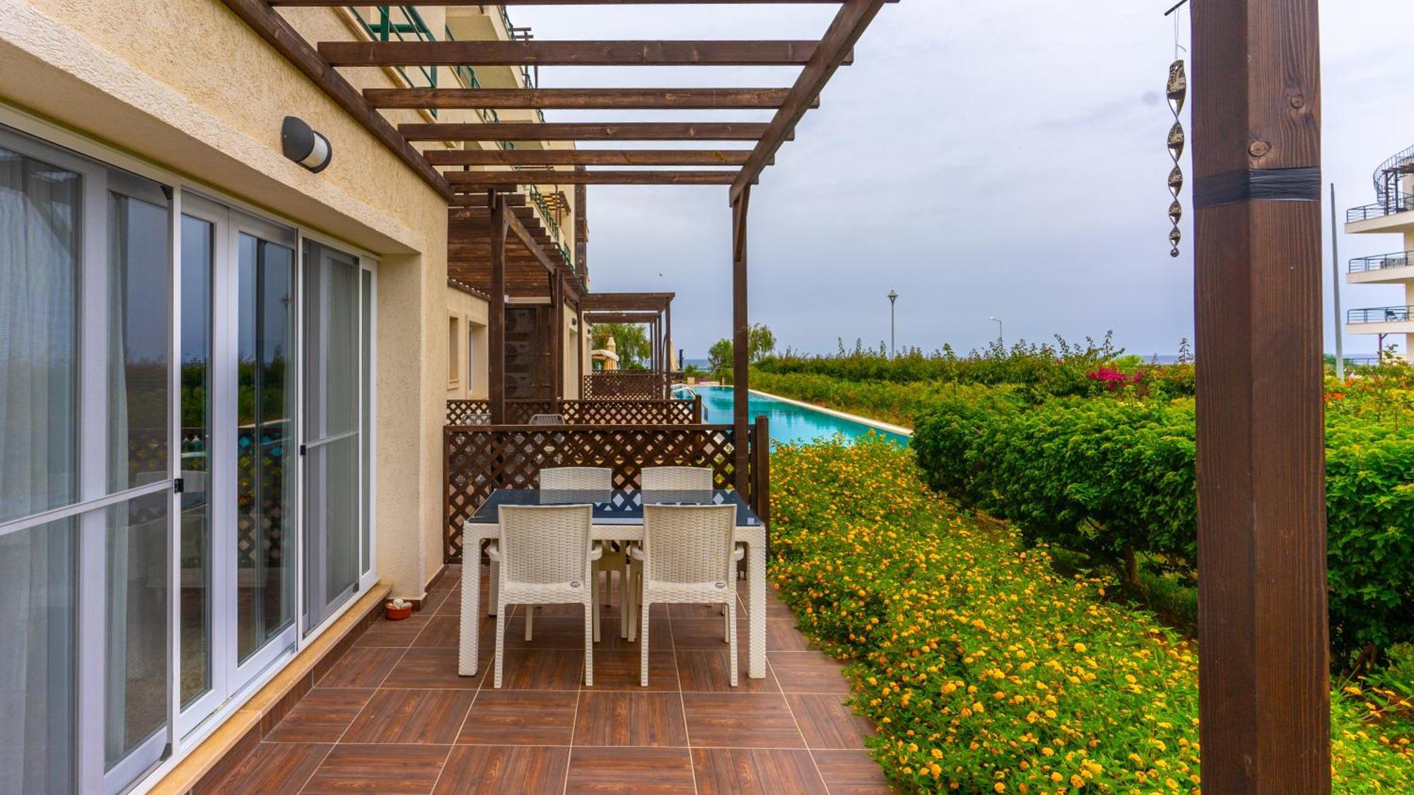 Green Apartment In Bafra Northern Cyprus Vokolidha Exteriör bild